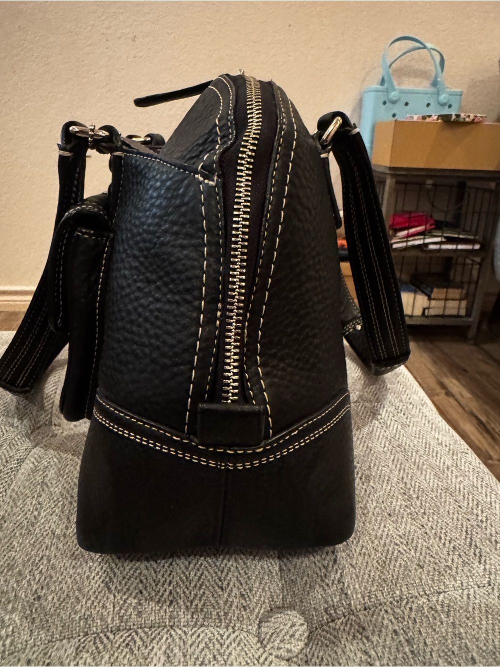 PRE-LOVED ,and  like new, , Coach Hampton  black Pebbled Leather Domed  satchel - Picture 3 of 11